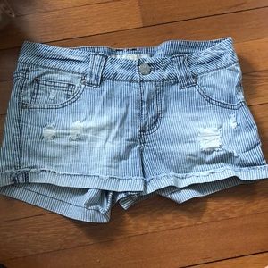 Demin shorts